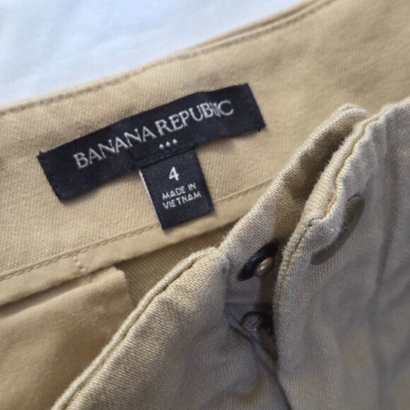 Banana Republic High Rise Utility Pants | Safari Cargo Crop Trousers | Size 4 - Picture 4 of 9